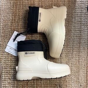 FUBUKI Niseko 3.0 Low Cream NEW IN BOX